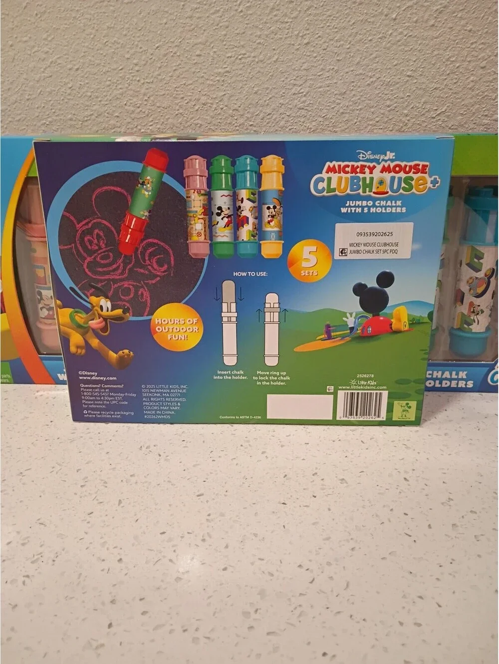 Disney Mickey Mouse Clubhouse Jumbo Sidewalk Chalk Set w/ 5 Holders NEW x1 box
